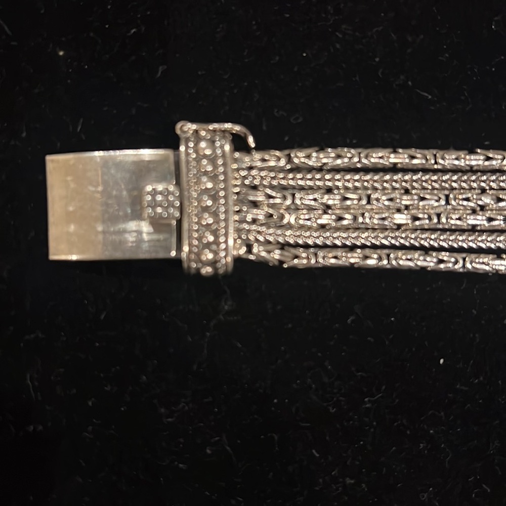 Silpada Sterling Silver 6 Chain Block Clasp bracelet - Picture 3 of 8